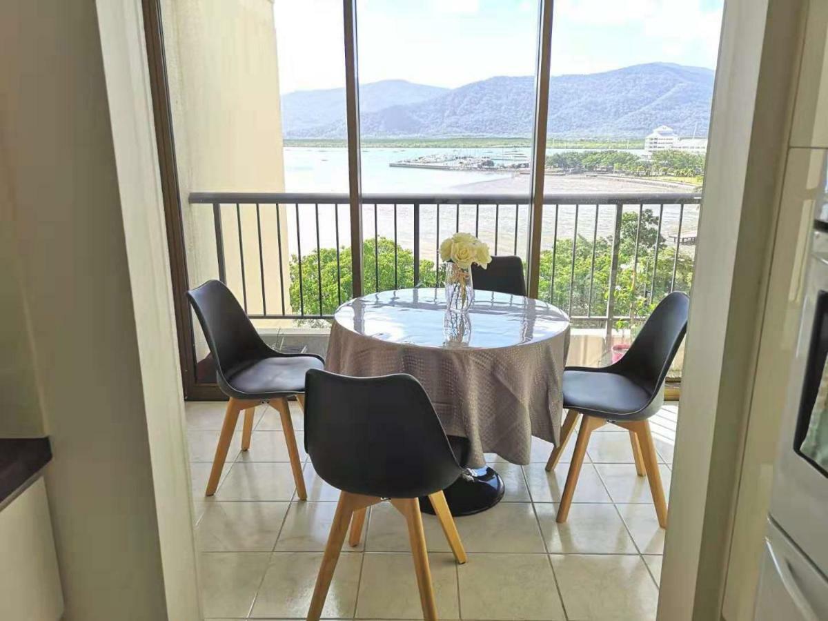 Cairns Ocean View Apartment In Aquarius Экстерьер фото